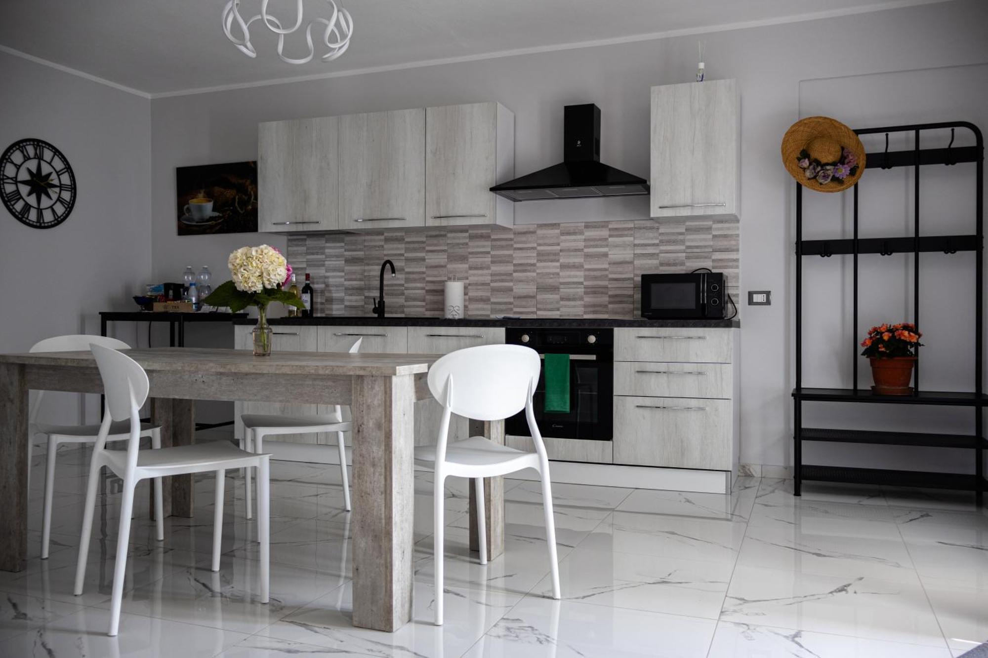Roero Sunset Apartment Говоне Екстериор снимка