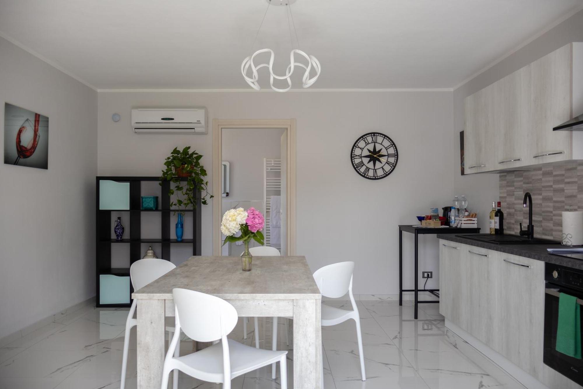 Roero Sunset Apartment Говоне Екстериор снимка