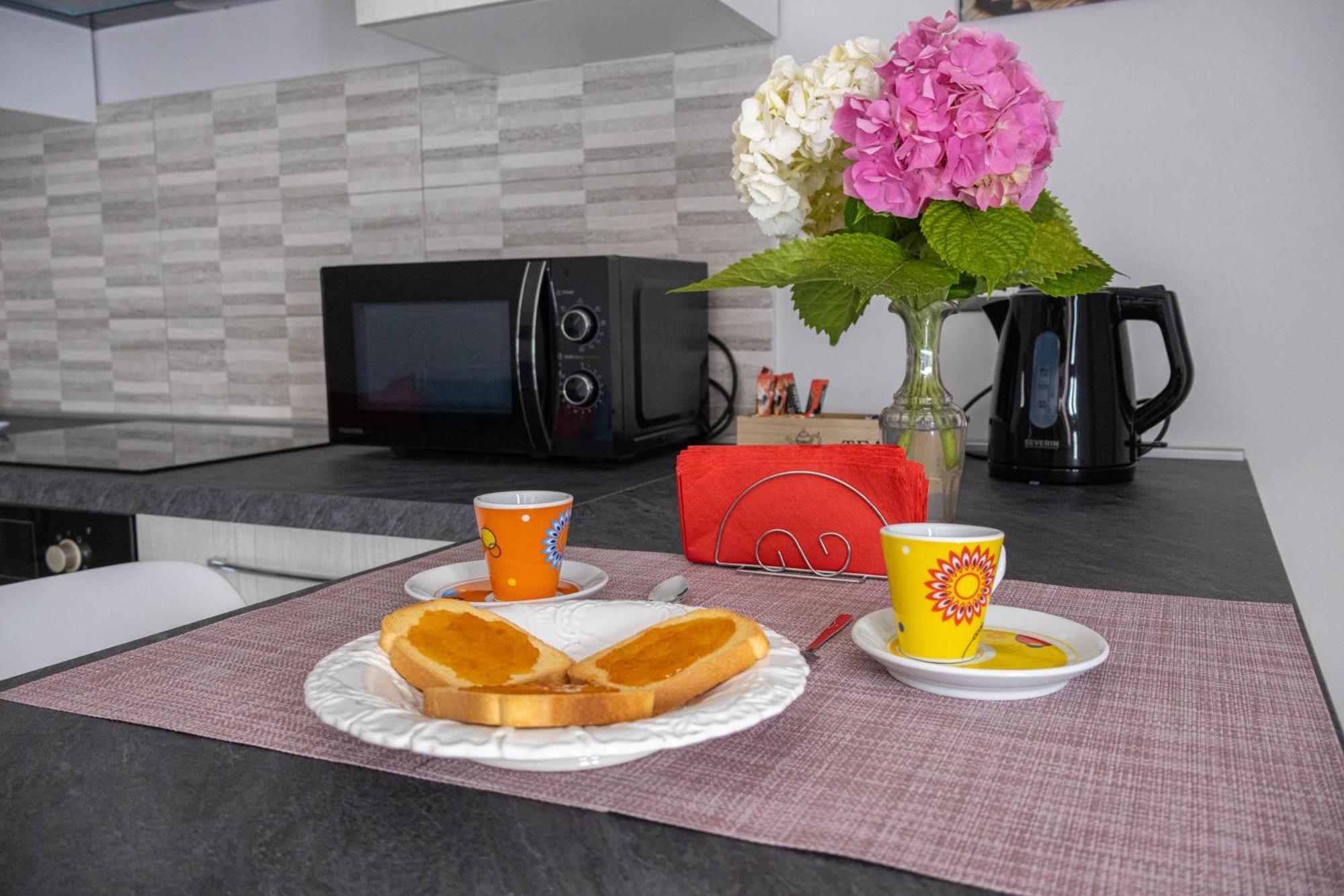 Roero Sunset Apartment Говоне Екстериор снимка